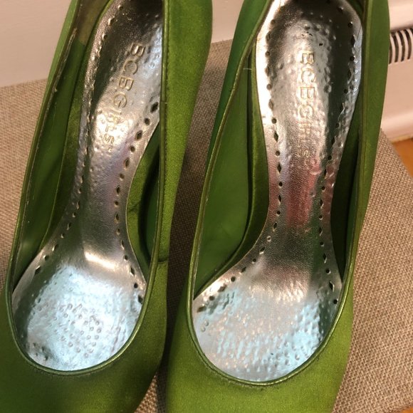 BCBGirl Debra Apple Green Satin Pump with Mirrored Heel - Picture 10 of 14
